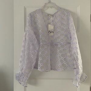 NWT Lilac embroidered Zara blouse